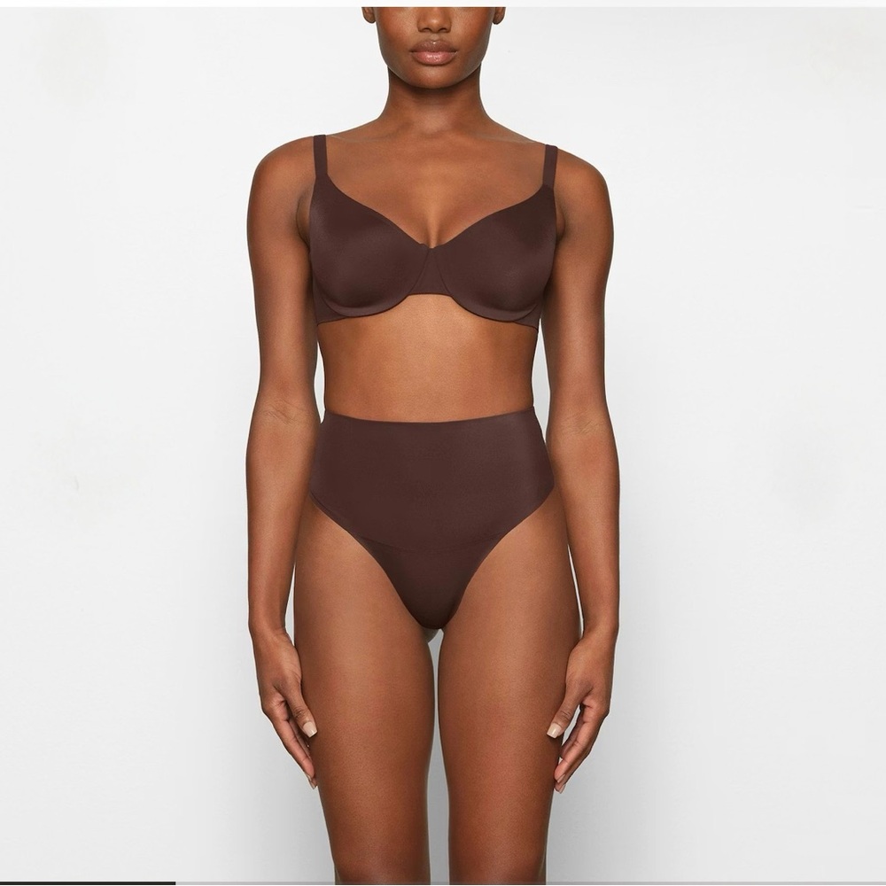 SMOOTHING INTIMATES UNLINED FULL COVERAGE BRA -Cocoa